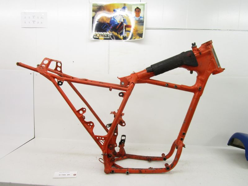 83 Honda XR 500 R Frame Chassis *BOS* 50100-MG3-000ZA 1983-1984